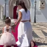 μενουνος