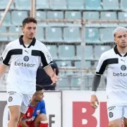 αποστολακησ νους
