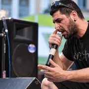 παυλος φυσσας 