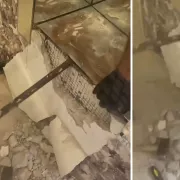 θησαυρός.