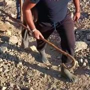 ξυπόλητος τίμιος σταυρός