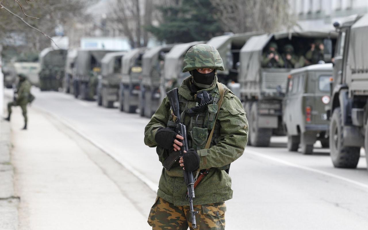 Οι ΗΠΑ εξετάζουν την αποστολή στρατιωτικής βοήθειας στην Ουκρανία