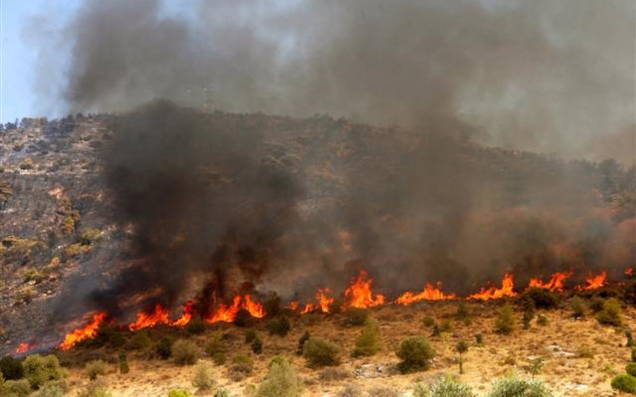 Πυρκαγιά βρίσκεται σε εξέλιξη στην Παιανία