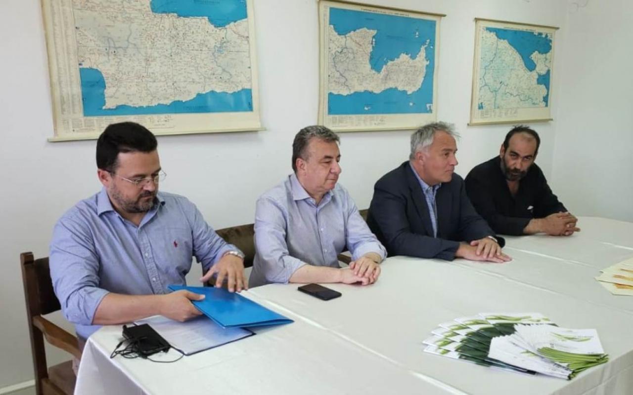 Ο υπουργός Μάκης Βορίδης συμμετείχε σε σύσκεψη στο Ηράκλειο.