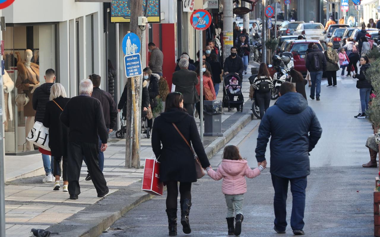 Μια καλή "ανάσα" πήρε η τοπική αγορά, από την κίνηση στα καταστήματα η οποία και κορυφώθηκε παραμονή των Χριστουγέννων.