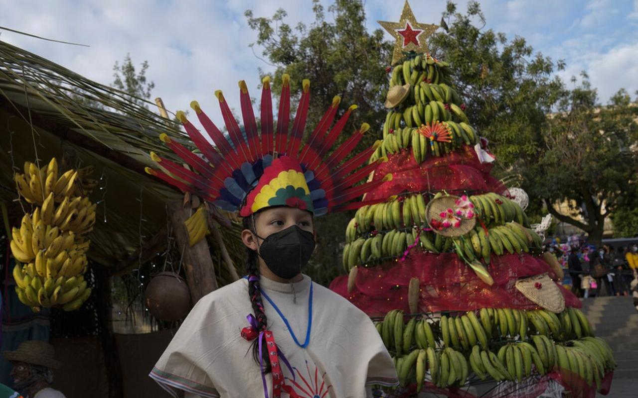 Χριστουγεννιάτικο δέντρο από μπανάνες στη Λα Πλαζ, Βολιβία
