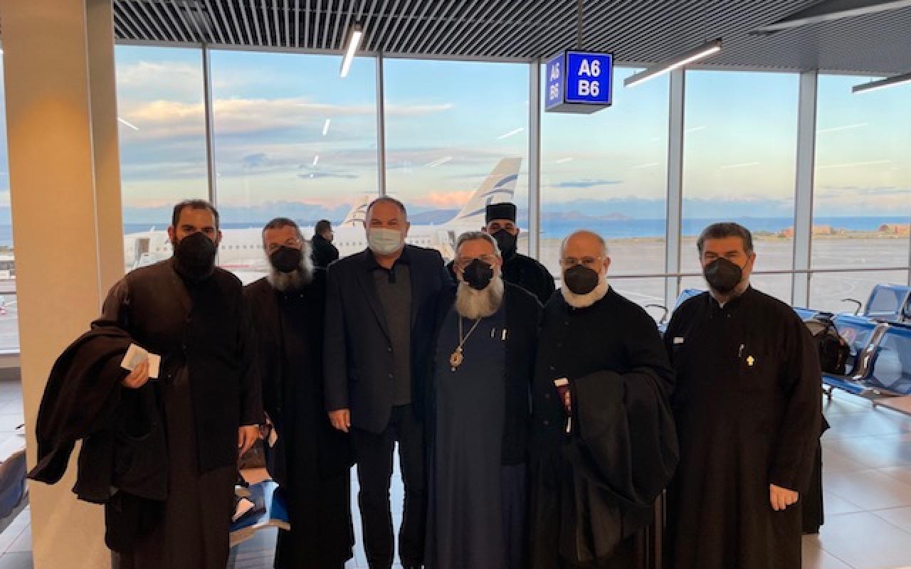 Ο νέος Προκαθήμενος της Εκκλησίας της Κρήτης Ευγένιος, αναχώρησε αεροπορικώς απόψε στο Φανάρι.