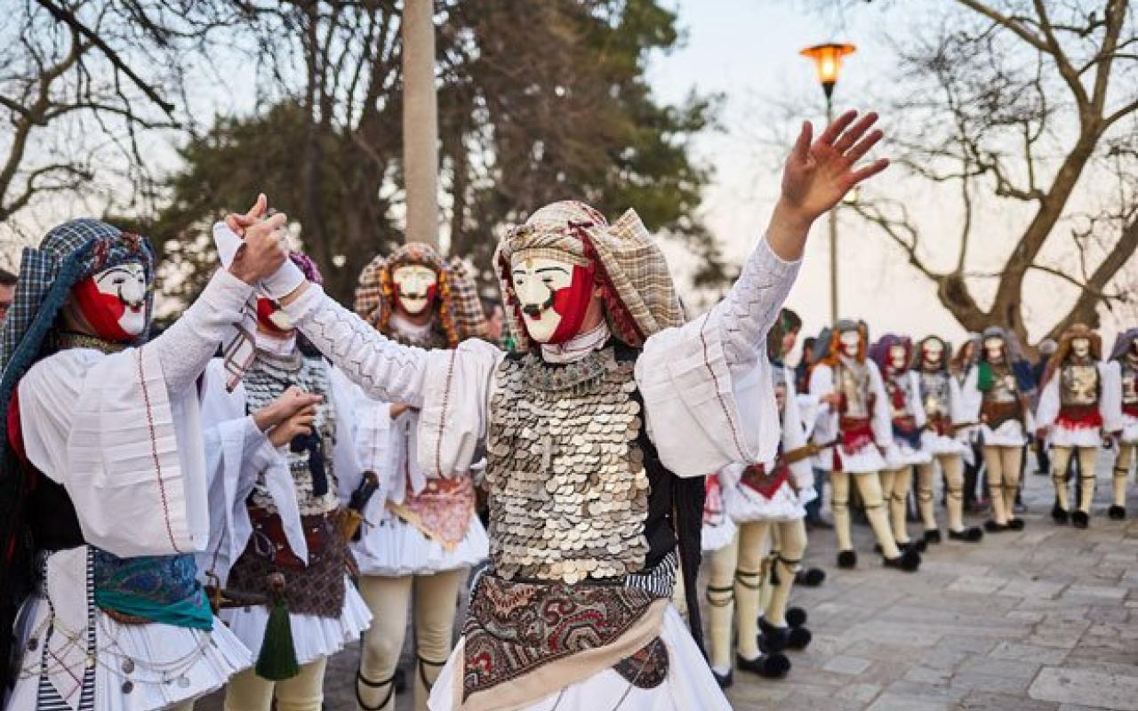 το έθιμο της Τσικνοπεμπτης