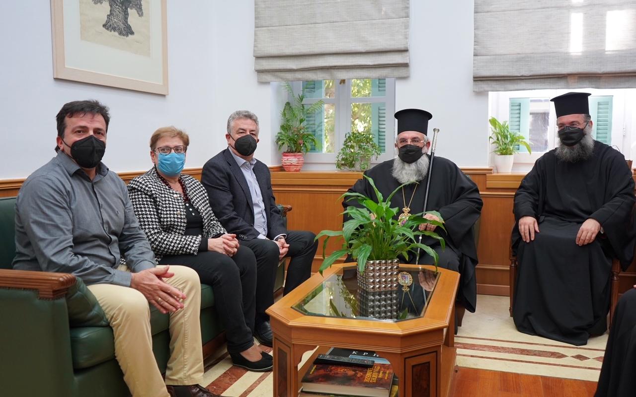 Επίσκεψη Αρχιεπισκόπου Κρήτης κ. Ευγενίου στην Περιφέρεια Κρήτης