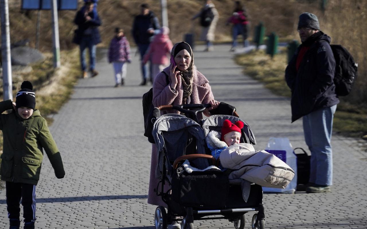 πρόσφυγες από την Ουκρανία έφθασαν στην Ελλάδα