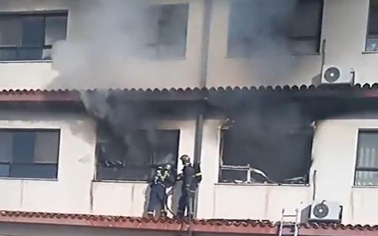 Φωτιά ξέσπασε στο νοσοκομείο Παπανικολάου στη Θεσσαλονίκη 