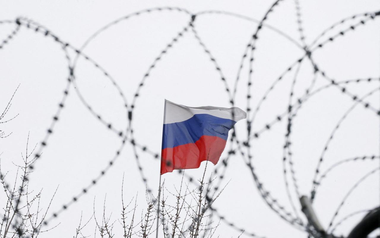 Το Κίεβο επιμένει και σε άλλες κυρώσεις ενάντια στη Ρωσία 