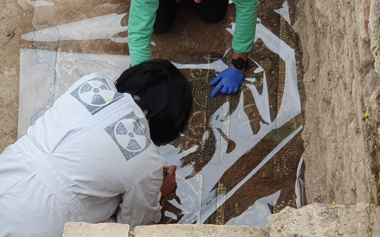 Σχολείο στην Αρχαία Κόρινθο θα έχει γυάλινο πάτωμα λόγω Αρχαίων ψηφιδωτών 