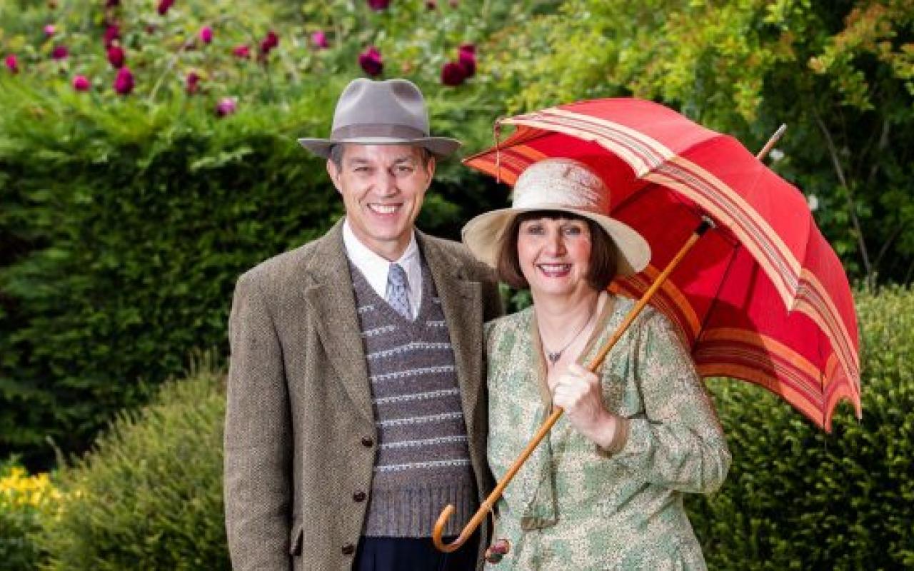 Το ζευγάρι που ζει σαν να είναι στο 1930 