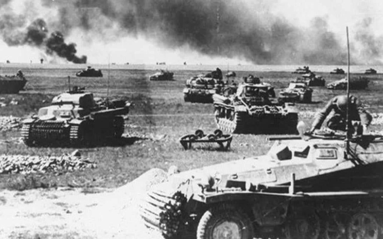 Σαν σήμερα το 1943 έγινε στο Κουρσκ η μεγαλύτερη αρματομαχία στην ιστορία του Β' Παγκοσμίου Πολέμου