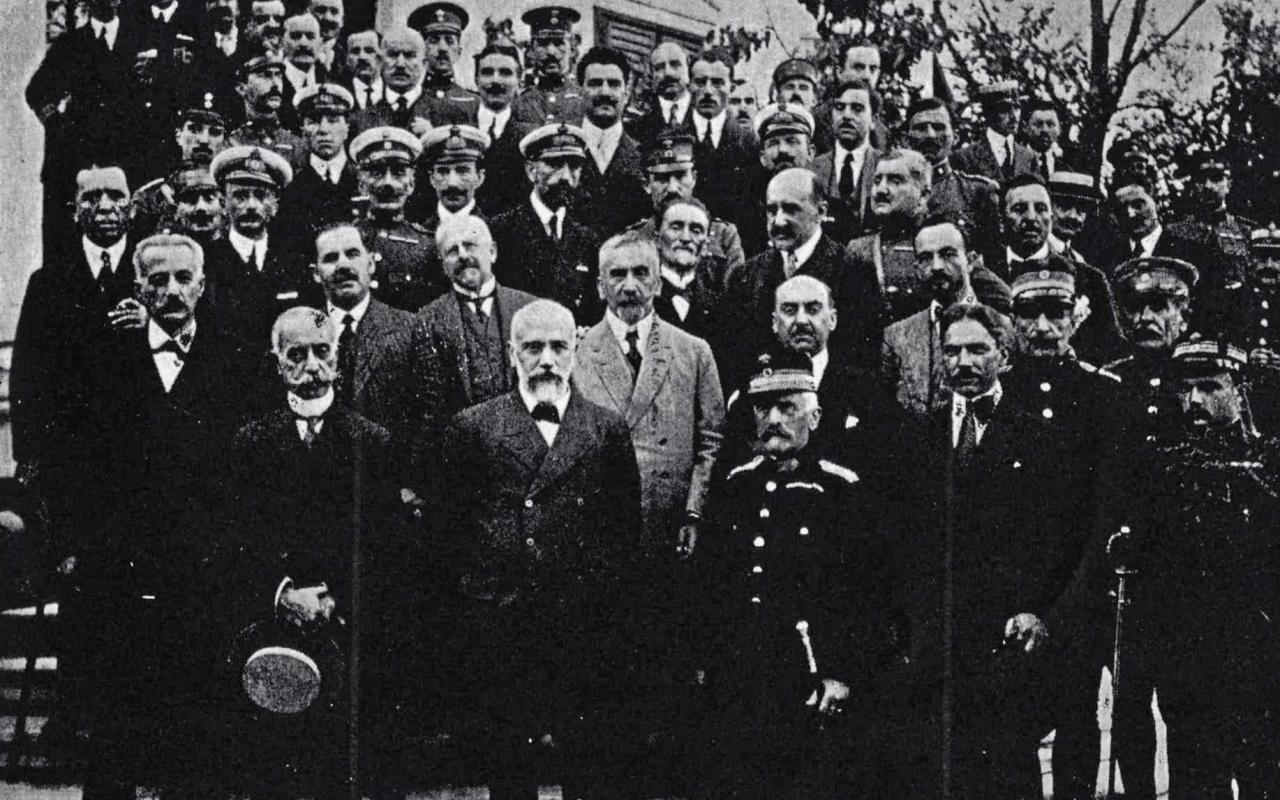 Το Κίνημα της Εθνικής Άμυνας, σαν σήμερα το 1916, δημιούργησε την κυβέρνηση Θεσσαλονίκης με Πρωθυπουργό τον Ελευθέριο Βενιζέλο