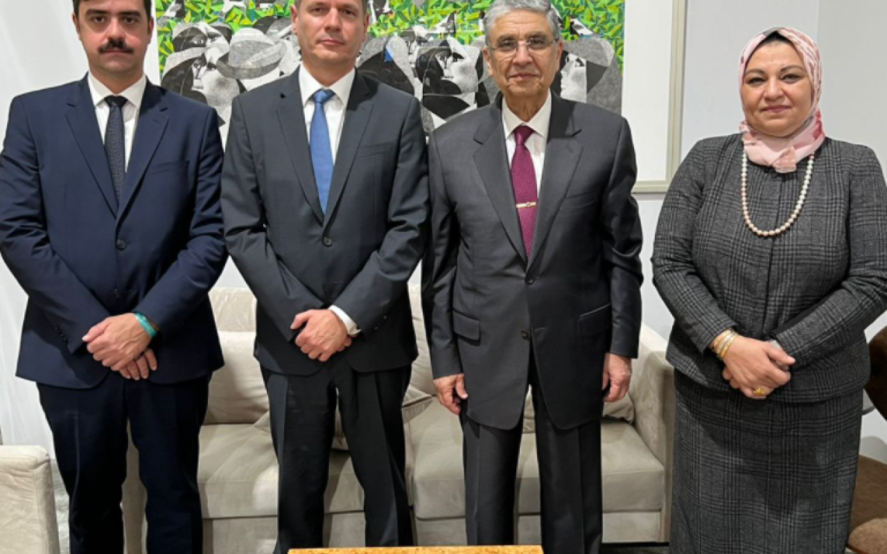 αδμηε κλίμα