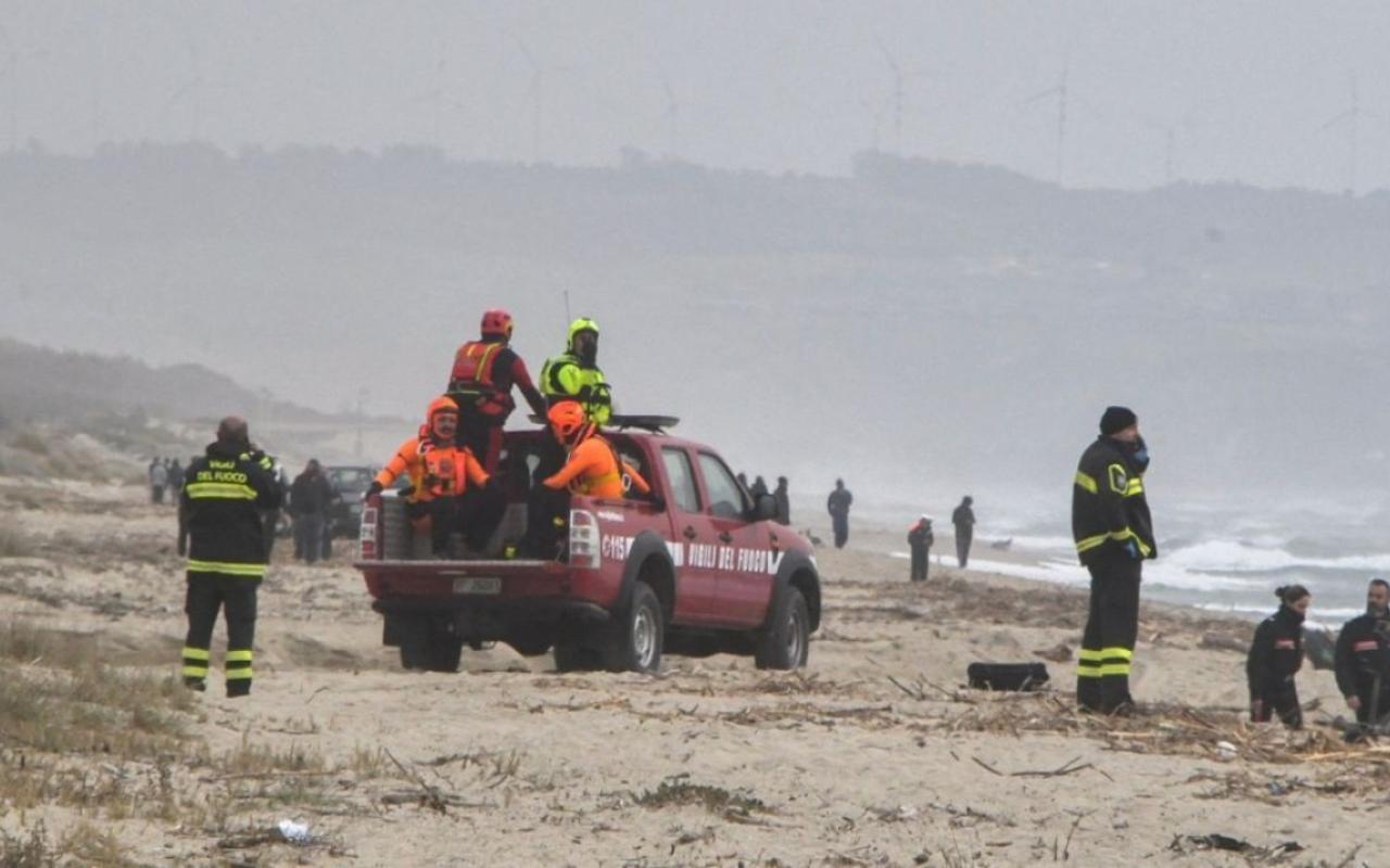 Ιταλία: 60 οι νεκροί μετανάστες από το ναυάγιο κοντά στις ακτές της Καλαβρίας
