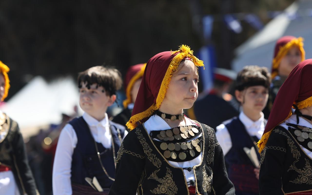 παρέλαση ηράκλειο 25η μαρτίου