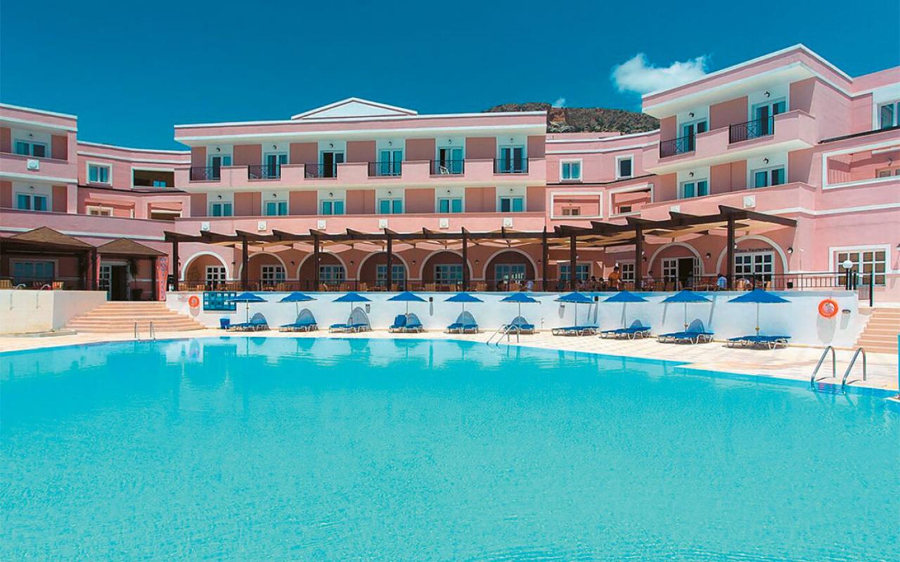 «Στο σφυρί» 35 ξενοδοχεία σε όλη την Ελλάδα - Ποια βγαίνουν σε πλειστηριασμό στην Κρήτη