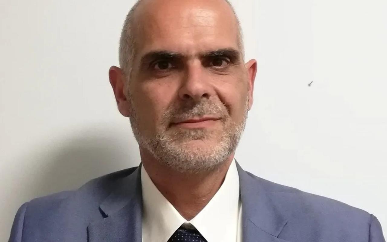 νίκος ρουσόπουλος δικηγόρος
