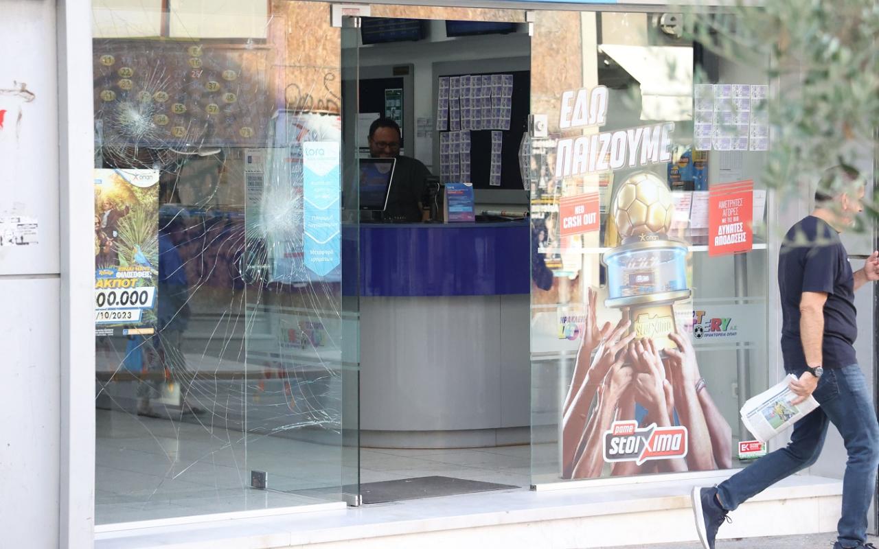 ζημιές αντιεξουσιαστές