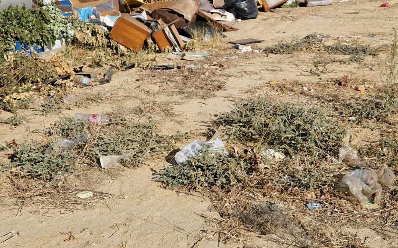σκουπίδια στην Ερυθραίας