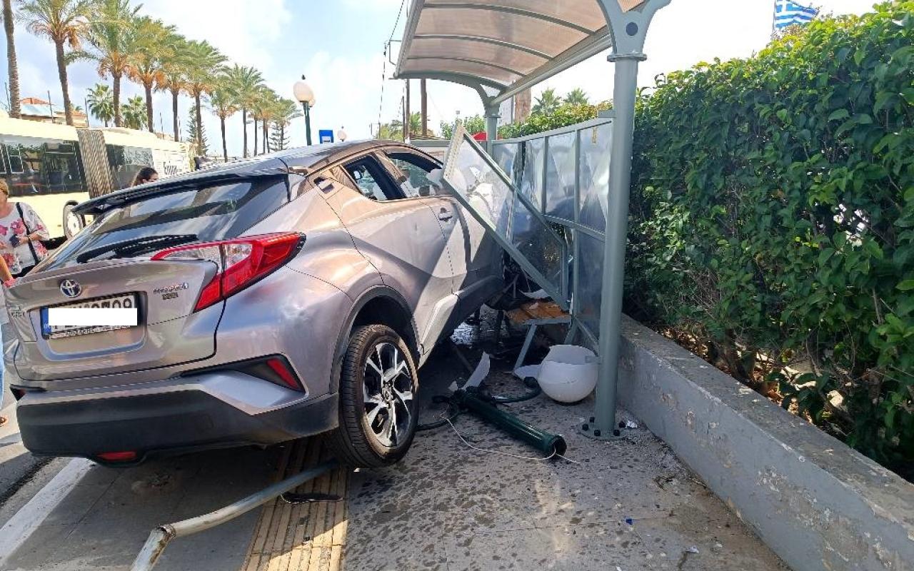 τροχαιο πλατανιά
