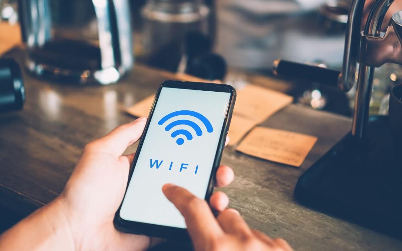 WiFi - διαδίκτυο - κινητό 