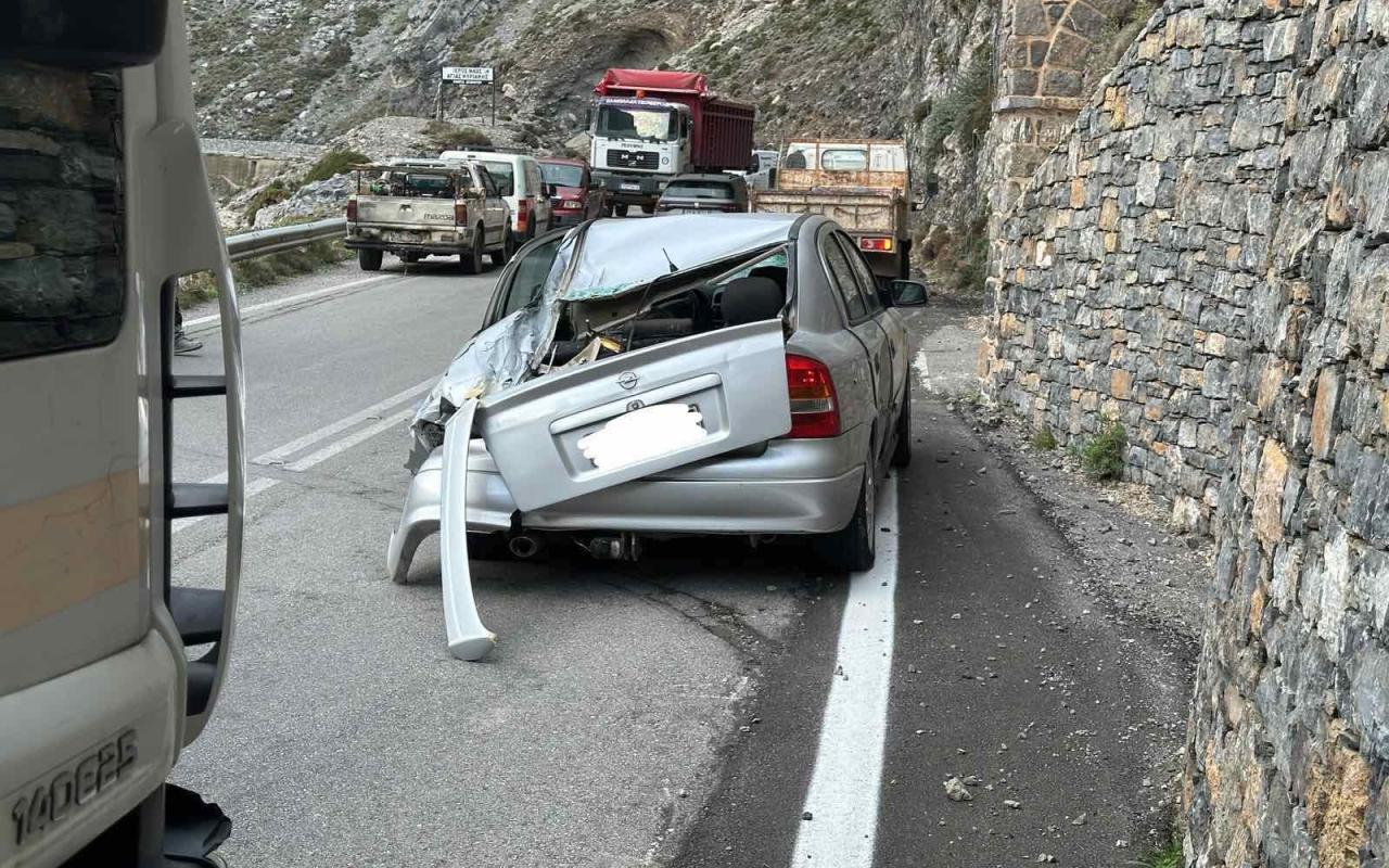 κουρταλιώτικο βράχοι