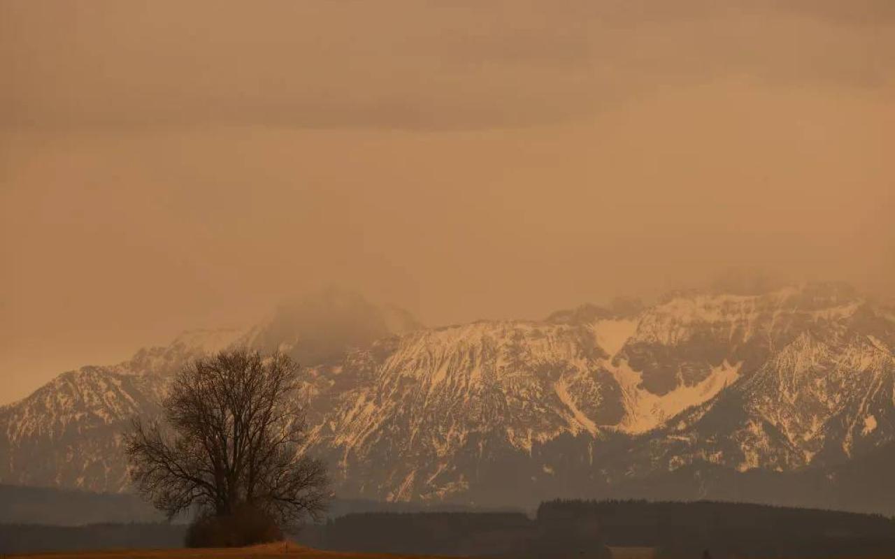 αφρικανική σκόνη - Ελβετία 