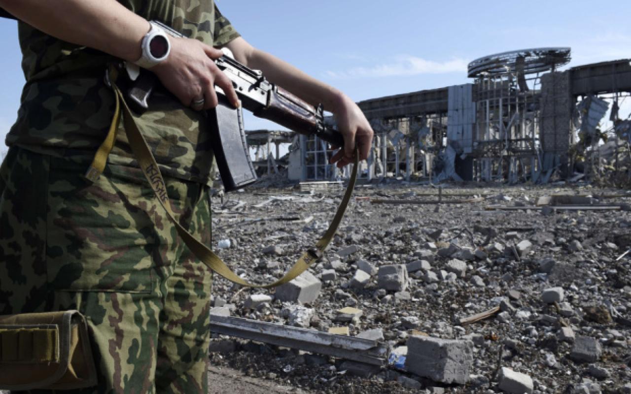 Το Κίεβο καταγγέλλει ότι «οι ρωσικές Ειδικές Δυνάμεις δρουν» στο αεροδρόμιο του Ντονέτσκ