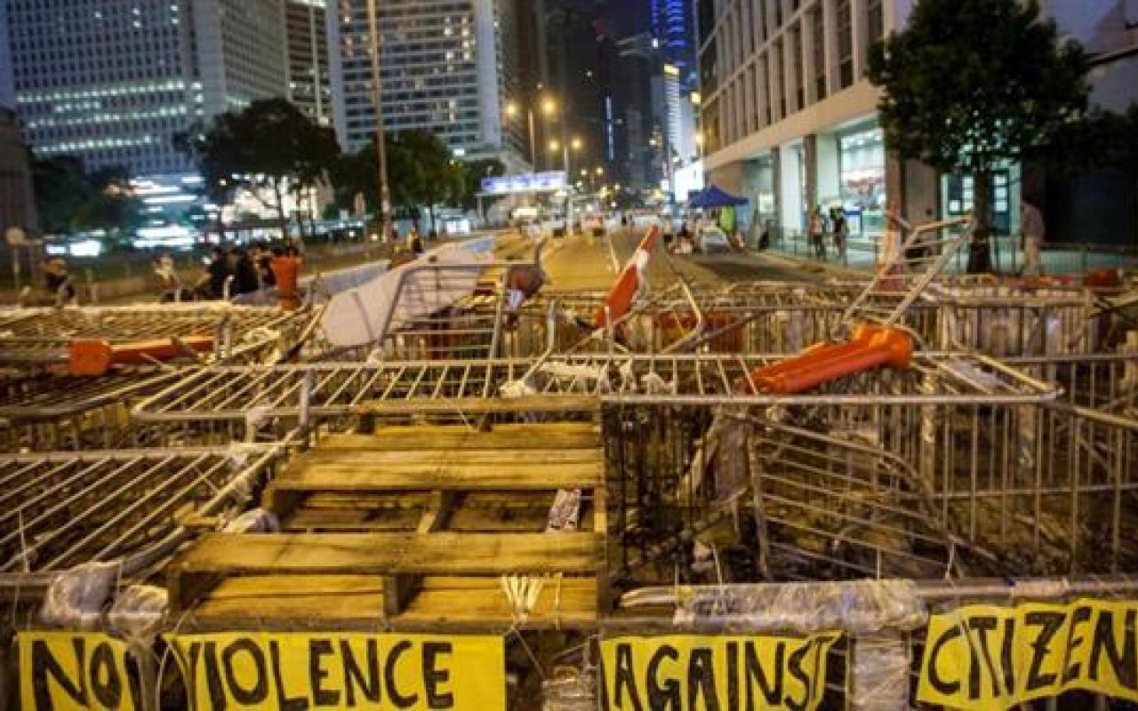 Χονγκ Κονγκ: Η αστυνομία απομάκρυνε οδοφράγματα