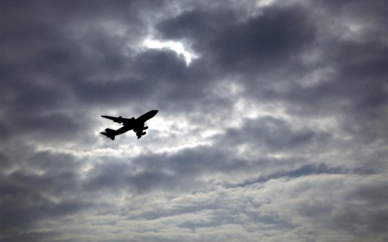 Ουκρανία: Αεροσκάφος της συνοριοφρουράς έγινε στόχος πυρών