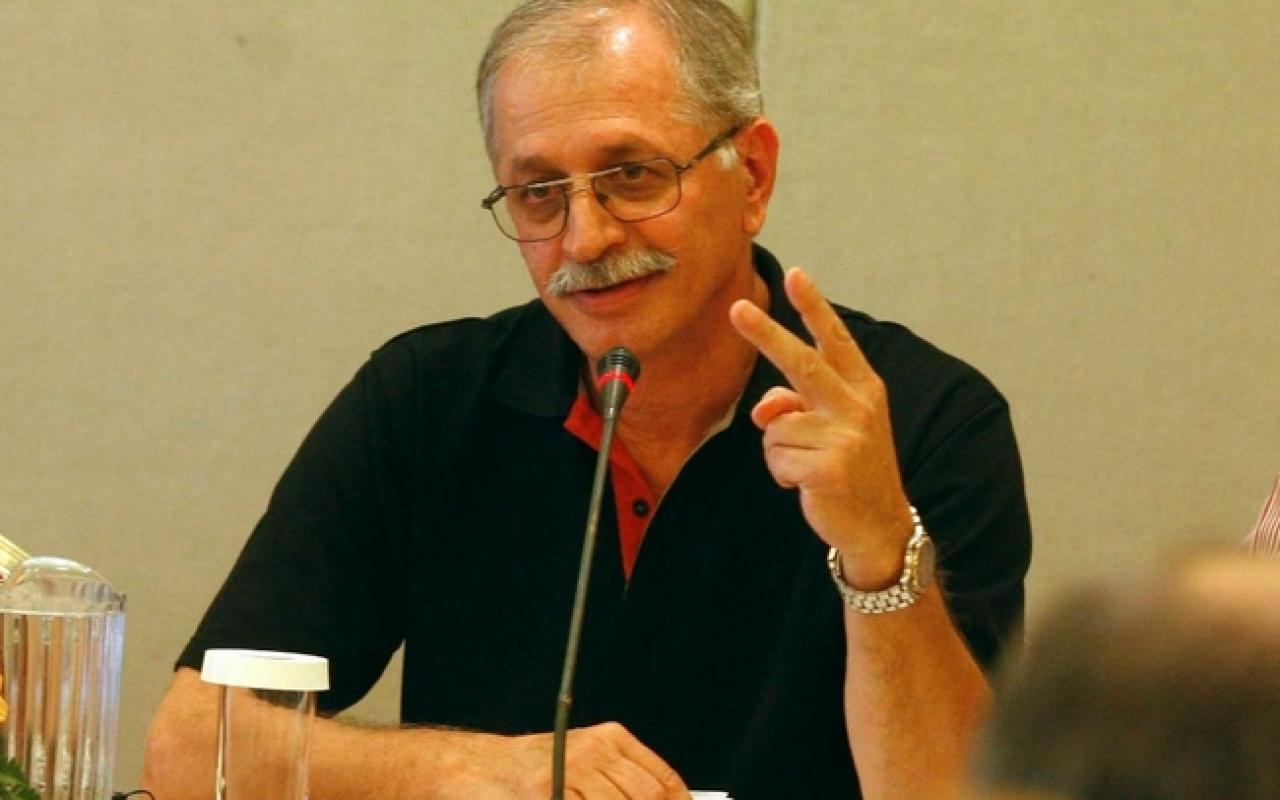 Β. Αλεβιζόπουλος: «Το εμετικό ΠΑΣΟΚ του κ Βενιζέλου» 