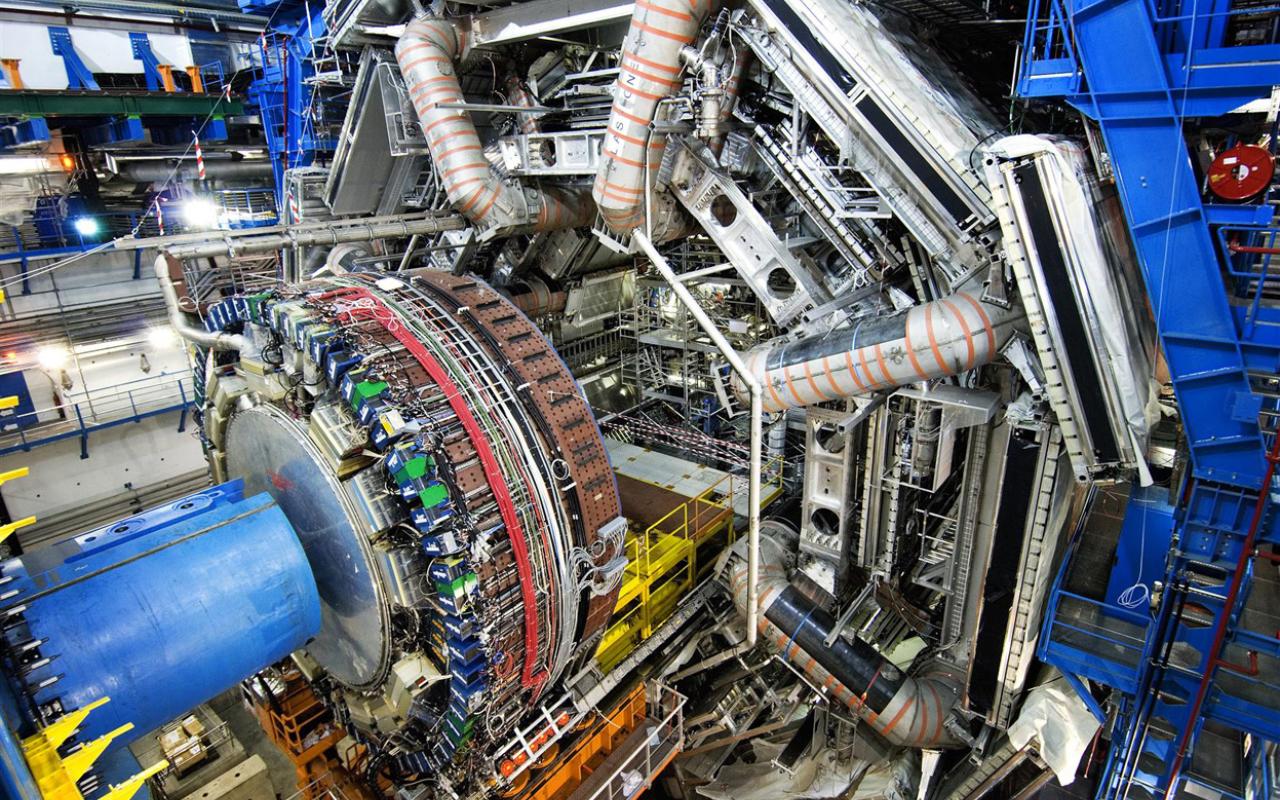 Νέο Πείραμα αντιύλης στο CERN 