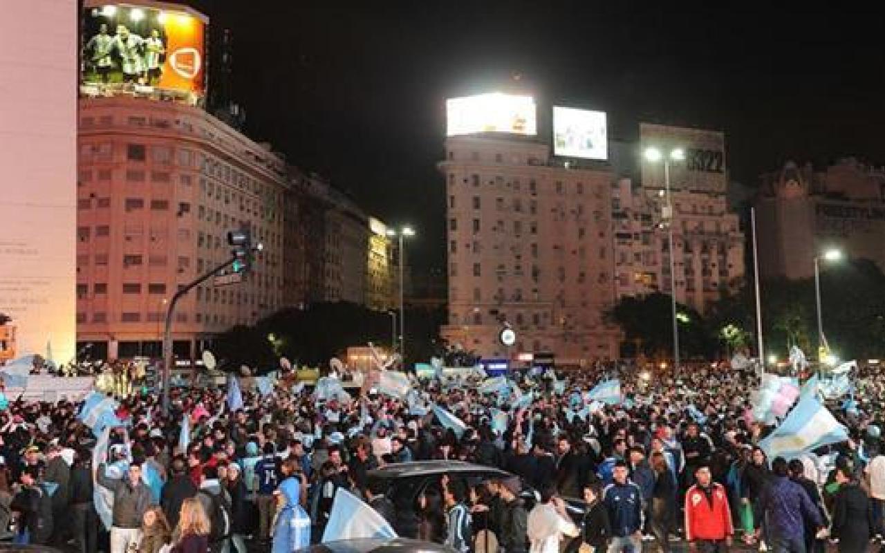 Τραυματισμοί και συλλήψεις στο Μπουένος Άιρες μετά το τελικό