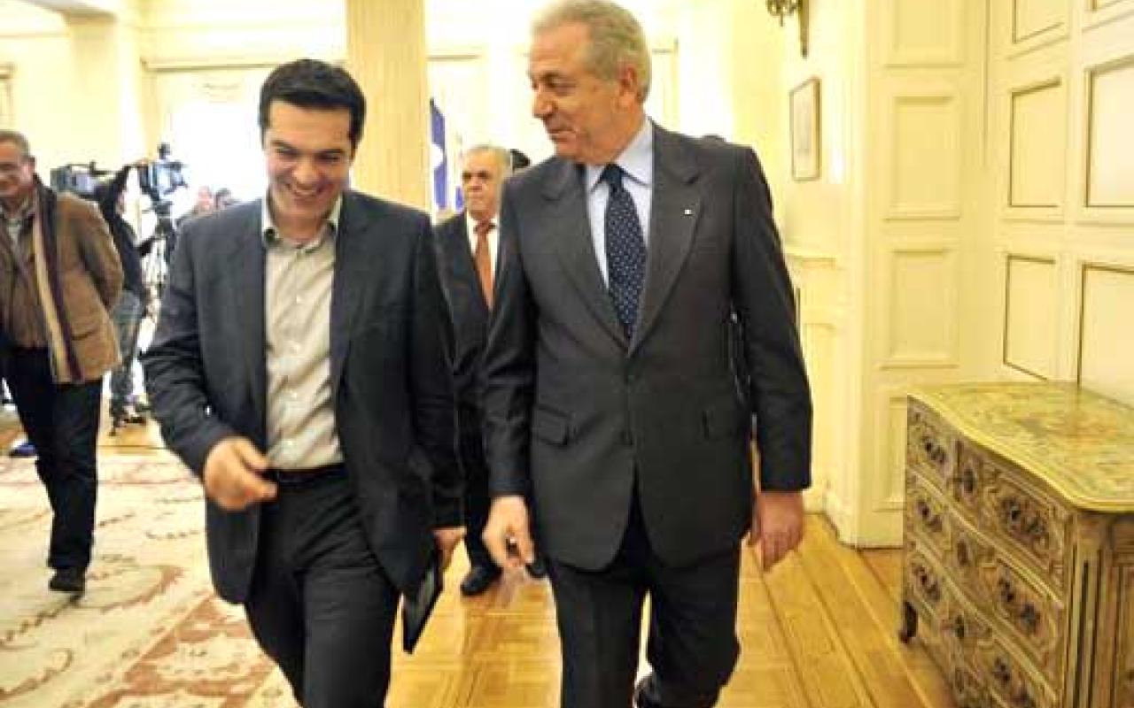 avramopoulos-tsipras1.jpg