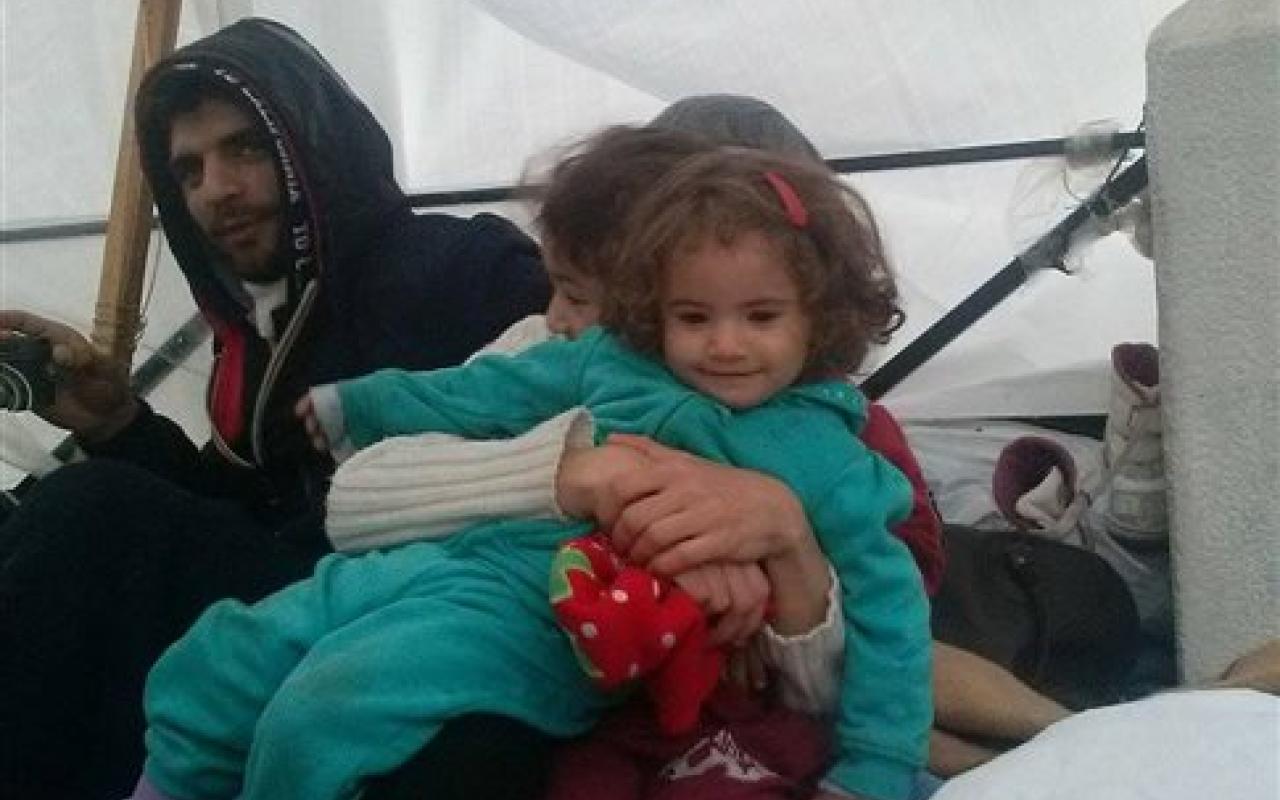Παραμένουν οι σύροι πρόσφυγες για 20ή μέρα στο Σύνταγμα