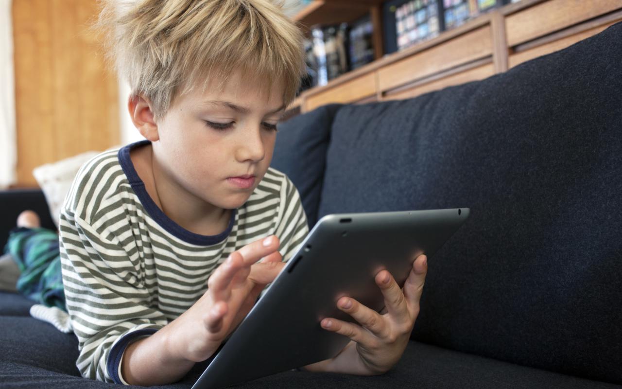 child-playing-on-tablet-1.jpg