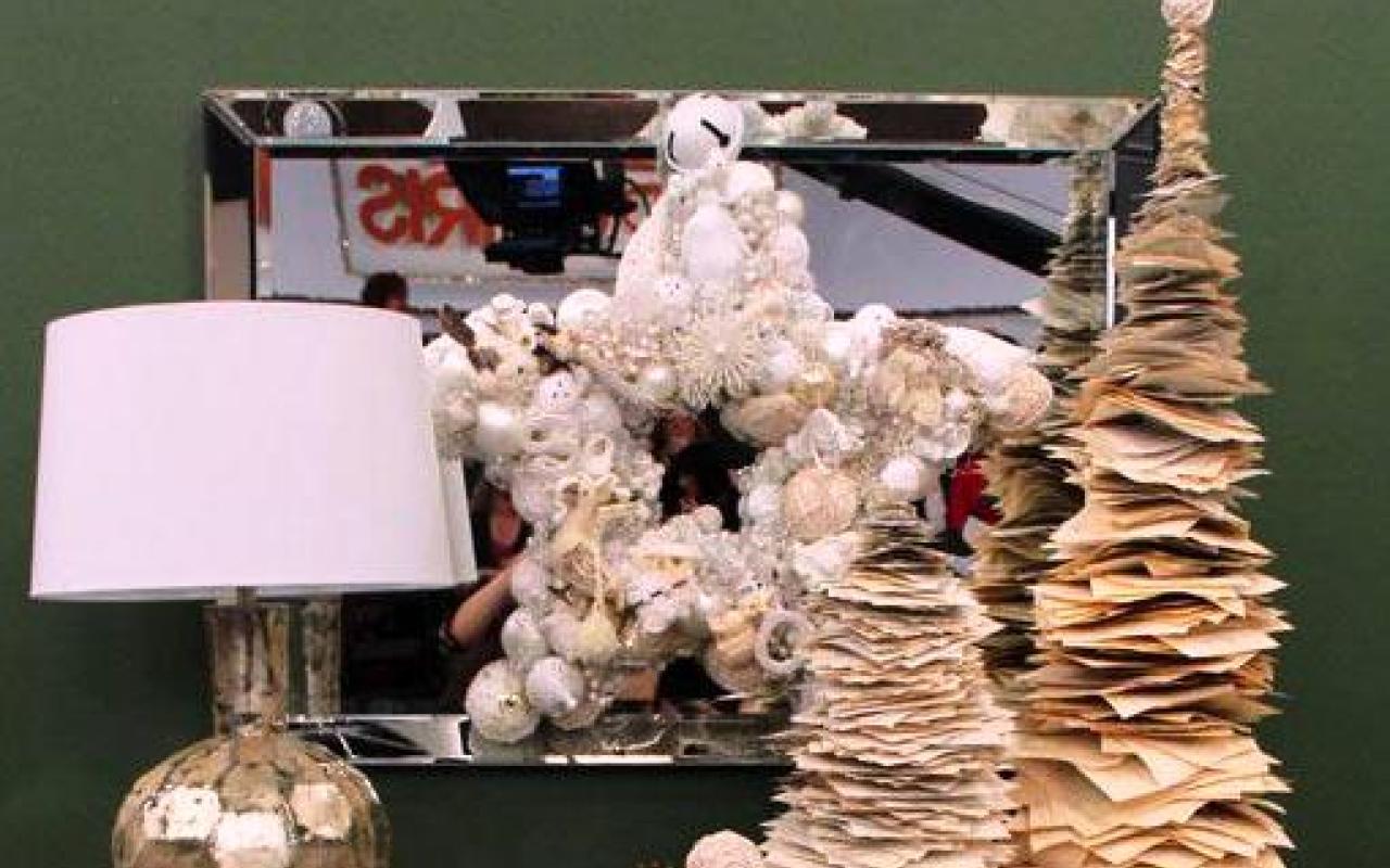 Χριστουγεννιάτικα δεντράκια: Πρωτότυπα και.. ανακυκλώσιμα! 