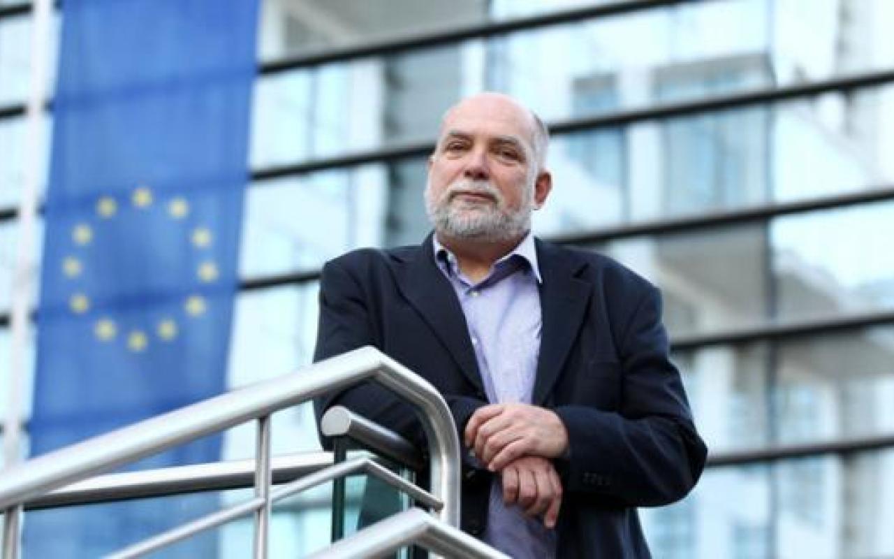 Ατυχής επιλογή της ελληνικής κυβέρνησης η ρύθμιση οφειλών, λέει ο Βίζερ