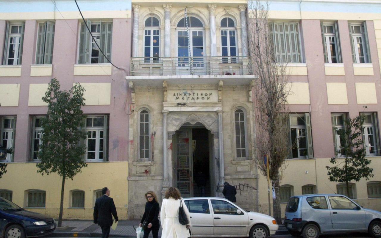 Συνεχίζεται η δίκη για τις ληστείες σε κοσμηματοπωλεία σε Ηράκλειο και Ρέθυμνο (φωτογραφίες)
