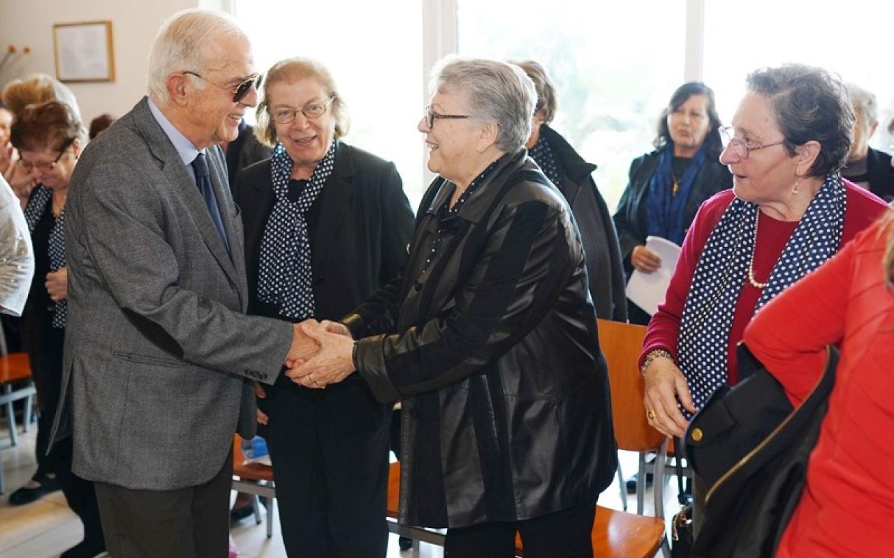 Στα ΚΑΠΗ ο Βασίλης Λαμπρινός