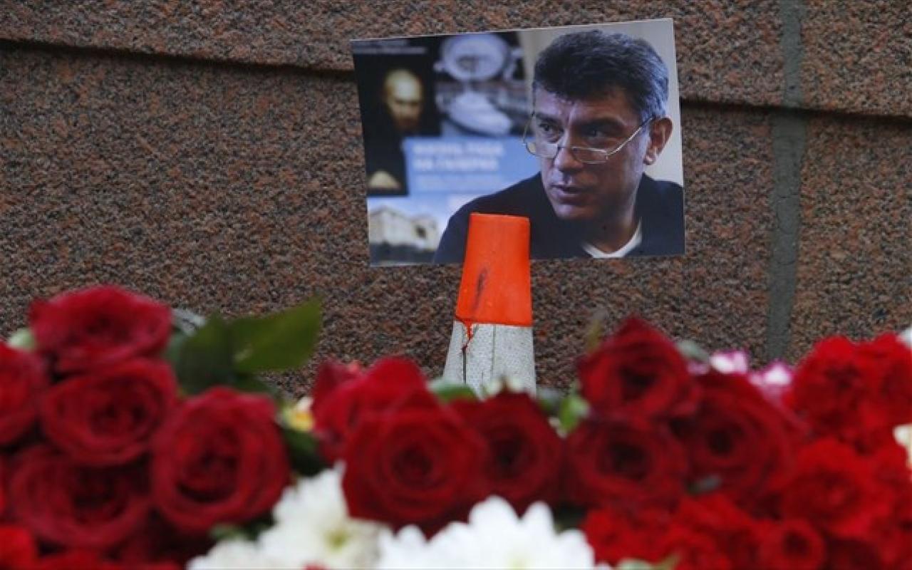Ο Κέρι ζητά έρευνα για τη δολοφονία Νεμτσόφ