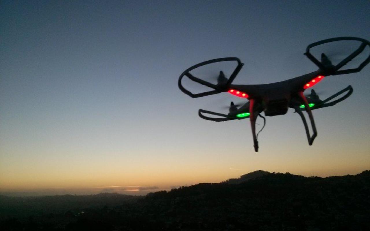 drone νύχτα
