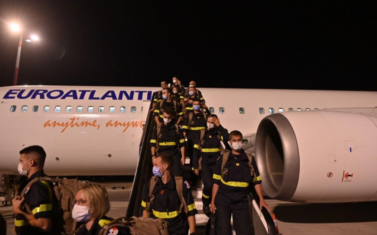 Στην Αθήνα οι 83 Γάλλοι πυροσβέστες