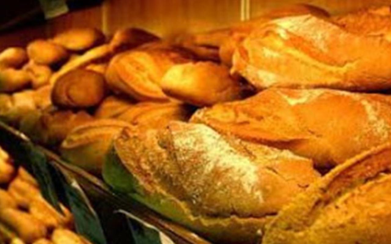 Νέα κόντρα αρτοποιών με τον Υπουργό Ανάπτυξης για το ψωμί