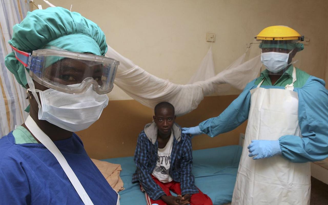 Πλησιάζουν τους χίλιους οι νεκροί από ιό Έμπολα στη Δυτική Αφρική