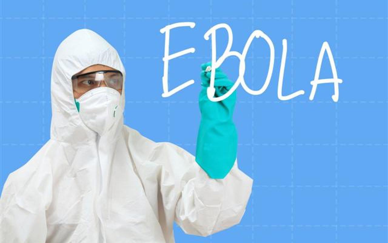 Σε κρίσιμη κατάσταση βρετανίδα νοσηλεύτρια από τον έμπολα